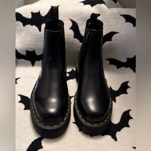 Dr. Martens 2976 Quad Platform Chelsea Women's Boot - Black, Size 7